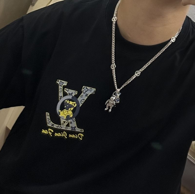 LV Necklaces